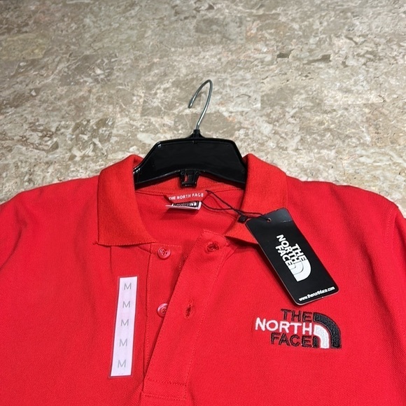 THE NORTH FACE RED SHORT SLEEVE POLO  SHIRT !WANDER POLO ,PTP 20” ,sz Sm men - Picture 9 of 9